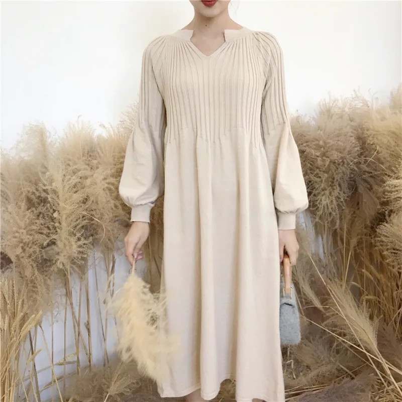 New 2018 Korean Style Women Blue Black Patchwork Sweater Dress & Pocket Long Sleeve A-Line Female Knee Length Casual Dress
New 2018 Korean Style Women Blue Black Patchwork Sweater Dress & Pocket Long Sleeve A-Line Female Knee Length Casual Dress