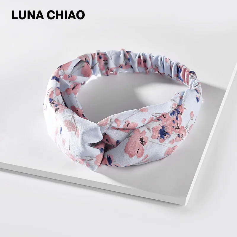 LUNA CHIAO Spring Summer Flowers Floral Printed Knoted Soft Headbands for Women Fashion Headwear Hair Accessories
LUNA CHIAO Spring Summer Flowers Floral Printed Knoted Soft Headbands for Women Fashion Headwear Hair Accessories