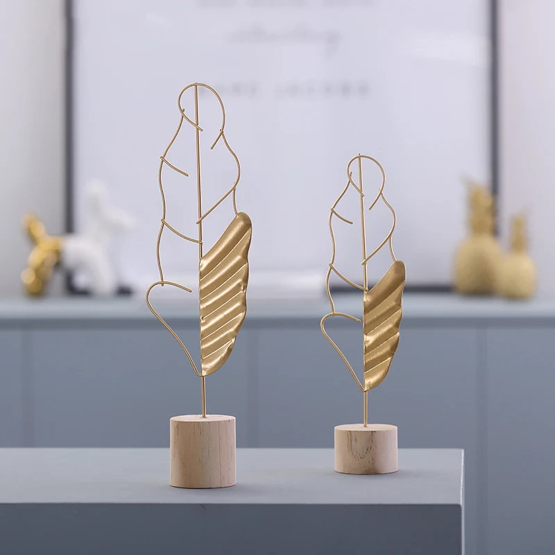 Europe Creative Metal Hollow Leaves Miniature Figurines Home Office tabletop Decoration Wood Figurine Statue Crafts Gifts
Europe Creative Metal Hollow Leaves Miniature Figurines Home Office tabletop Decoration Wood Figurine Statue Crafts Gifts