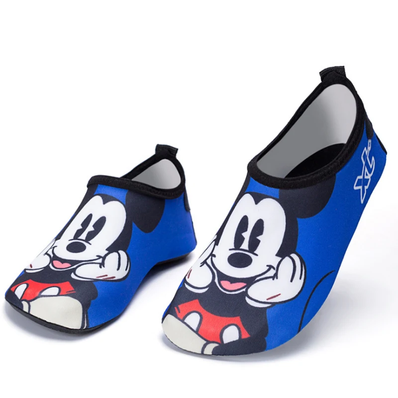 2019 1 Pair Kids Cartoon Swim Shoes Boy Girl Anti Slip Beach Pool Surfing Swimming Accessory Not Absorbing Water Lightweight
2019 1 Pair Kids Cartoon Swim Shoes Boy Girl Anti Slip Beach Pool Surfing Swimming Accessory Not Absorbing Water Lightweight