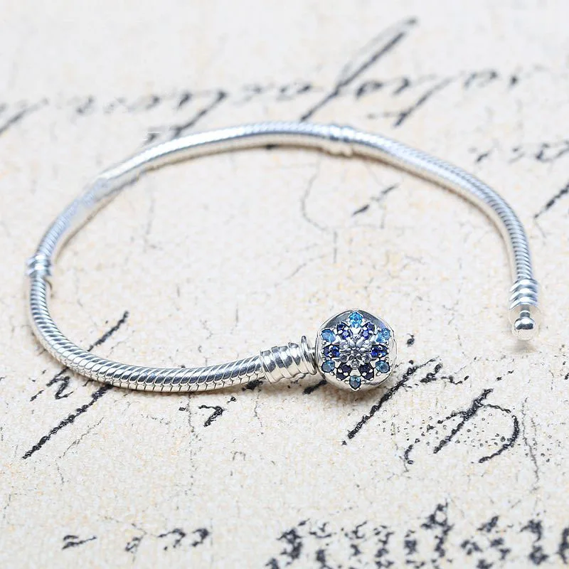 100% Authentic 925 Sterling Silver Bead Charm Snake Chain Fit Pandora Bracelet with Snowflake Clasp for Women DIY Jewelry Gift
100% Authentic 925 Sterling Silver Bead Charm Snake Chain Fit Pandora Bracelet with Snowflake Clasp for Women DIY Jewelry Gift
