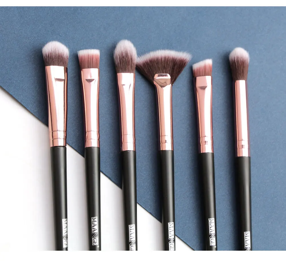 6Pcs Professional Loose Powder Makeup Brushes Foundation Eyeshadow Brush Beauty Make Up Brushes Set Blush Brush Tools
6Pcs Professional Loose Powder Makeup Brushes Foundation Eyeshadow Brush Beauty Make Up Brushes Set Blush Brush Tools
