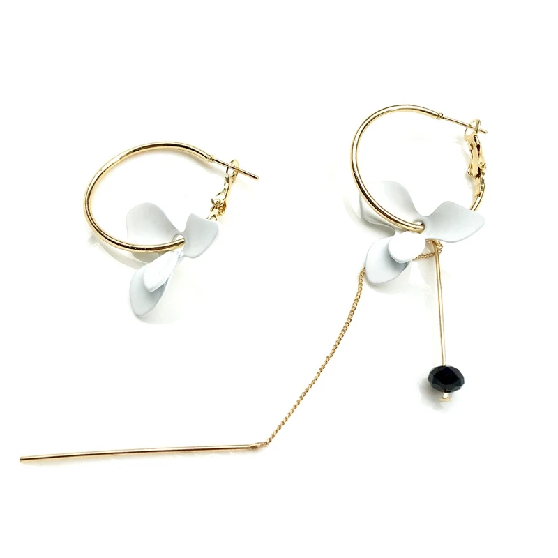 Korean Trendy Flower Women Alloy Dangle Earrings Golden Big Circle Asymmetrical Bohemian Earings Fashion Jewelry
Korean Trendy Flower Women Alloy Dangle Earrings Golden Big Circle Asymmetrical Bohemian Earings Fashion Jewelry