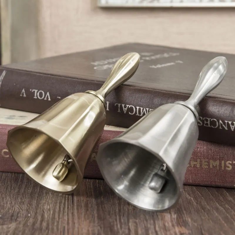 Metal Dinner Party Shop Hotel Hand Bell Miniatures School Handbell Restaurant Call Bell Figurines Service Decoration Crafts
Metal Dinner Party Shop Hotel Hand Bell Miniatures School Handbell Restaurant Call Bell Figurines Service Decoration Crafts
