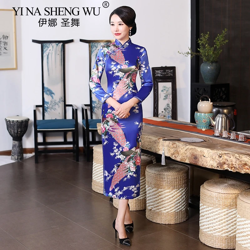 Chinese Cheongsam Peacock Pattern Long Dress Cheongsam New China Satin Retro Silm qipao Chinese Wedding Banquet Dress LongSleeve
Chinese Cheongsam Peacock Pattern Long Dress Cheongsam New China Satin Retro Silm qipao Chinese Wedding Banquet Dress LongSleeve