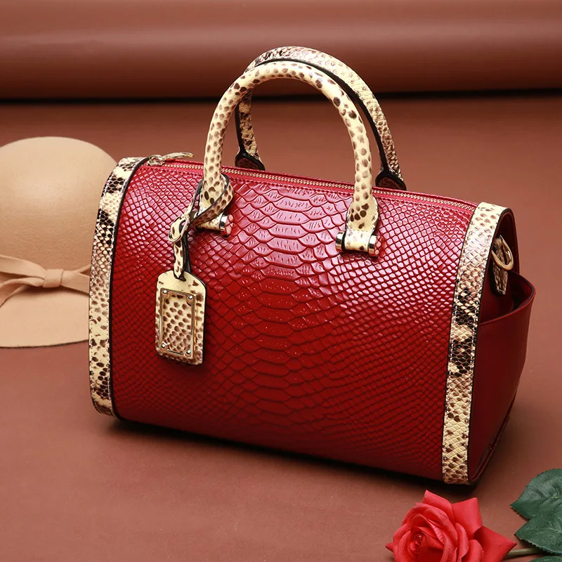 Serpentine genuine leather bag fashion serpentine prints leather woman handbags large shoulder bags hobos tote bag
Serpentine genuine leather bag fashion serpentine prints leather woman handbags large shoulder bags hobos tote bag