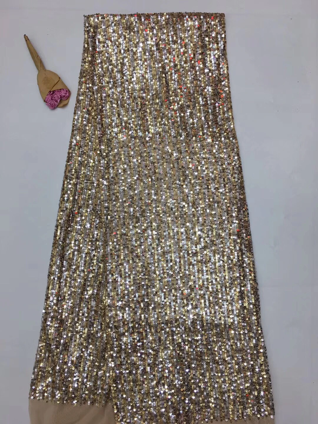 2022 Latest French Nigerian Laces Fabrics High Quality Sequins African Laces Fabric Wedding French Net Lace ZX3266
2022 Latest French Nigerian Laces Fabrics High Quality Sequins African Laces Fabric Wedding French Net Lace ZX3266