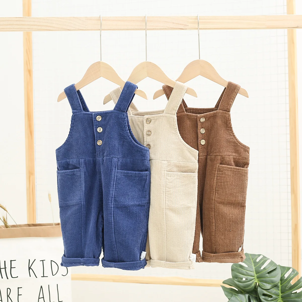 Hot Sale Newbron Clothes New Spring Newborn Baby Boys Corduroy Pants Sleeveless Strap Romper Overalls Fashion Outfits Clothes
Hot Sale Newbron Clothes New Spring Newborn Baby Boys Corduroy Pants Sleeveless Strap Romper Overalls Fashion Outfits Clothes