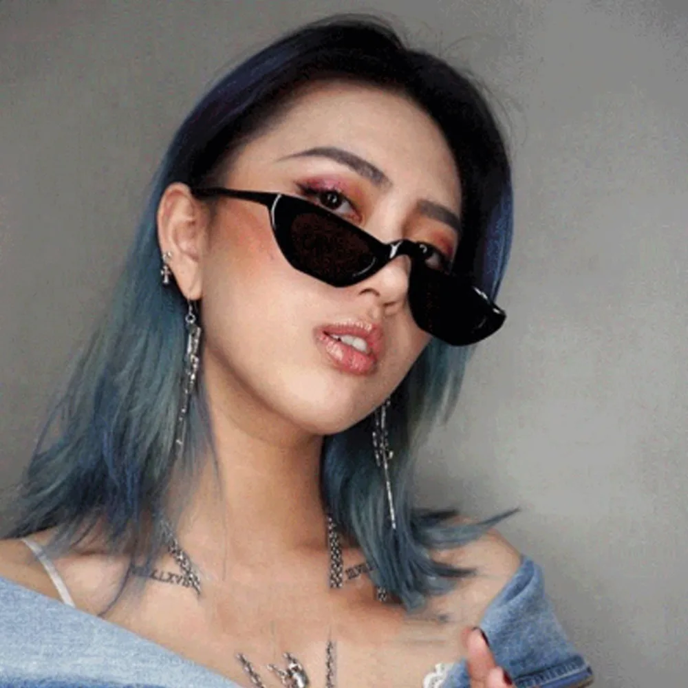 Steampunk Sunglasses Women 2019 Steel Ring Decoration Fashion Style Cat Brand Eye Sun Glasses Shades for Women Vintage Style
Steampunk Sunglasses Women 2019 Steel Ring Decoration Fashion Style Cat Brand Eye Sun Glasses Shades for Women Vintage Style