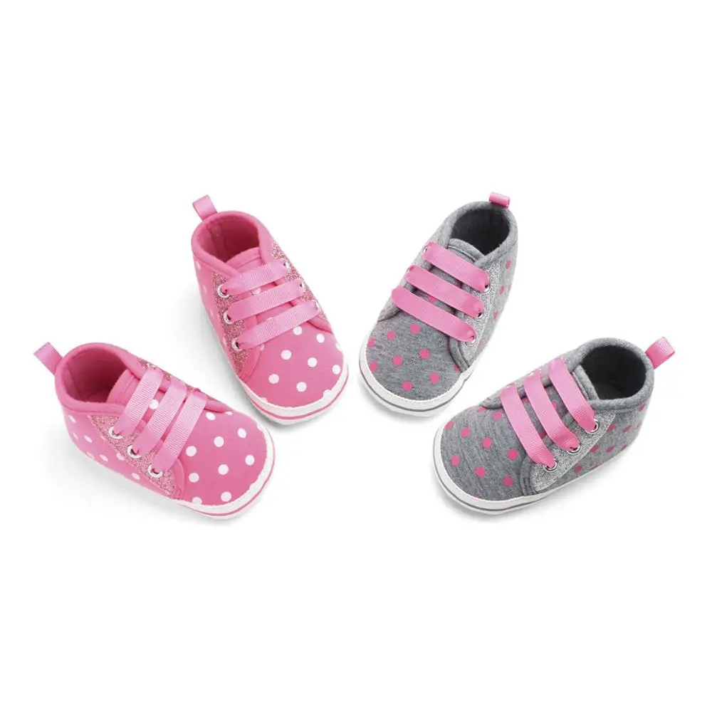 Best-selling Girls autumn New Female Baby toddler Shoes Polka Dot Strap Baby Shoes Fashion Sequin Baby Shoes
Best-selling Girls autumn New Female Baby toddler Shoes Polka Dot Strap Baby Shoes Fashion Sequin Baby Shoes