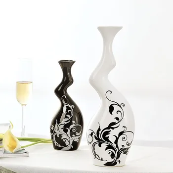 1 pair Home Furnishing modern decoration/ black and white color decoration pottery twisted vases with flower pattern
1 pair Home Furnishing modern decoration/ black and white color decoration pottery twisted vases with flower pattern
