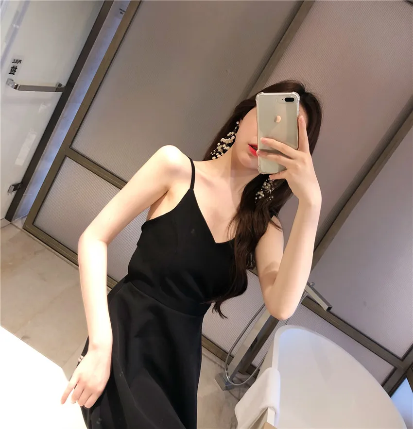 Sling Hollow Out Summer Mid-calf Dresses Women A-line V-neck Bohemian High Waist Jurk New 2018 Backless Dress Female Vestidos
Sling Hollow Out Summer Mid-calf Dresses Women A-line V-neck Bohemian High Waist Jurk New 2018 Backless Dress Female Vestidos