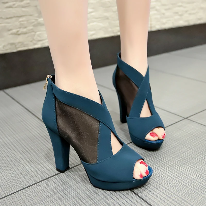 2018 Sandals female summer sexy fish mouth wedge with thick high heel mesh new summer women's shoes
2018 Sandals female summer sexy fish mouth wedge with thick high heel mesh new summer women's shoes