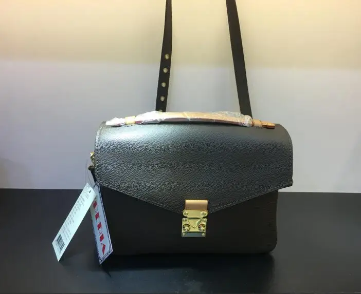 women's luxury handbag High Quality messager bag monogram canvas metis handbag shoulder bag FAVORITE POCHETTE METIS speedy SOHO
women's luxury handbag High Quality messager bag monogram canvas metis handbag shoulder bag FAVORITE POCHETTE METIS speedy SOHO