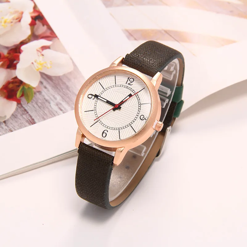 Fashion Watches Retro pointer dial Quartz Women Simple Leather Strap Men Casual Analog Elegant WristWatch Relogio Feminino Watch
Fashion Watches Retro pointer dial Quartz Women Simple Leather Strap Men Casual Analog Elegant WristWatch Relogio Feminino Watch