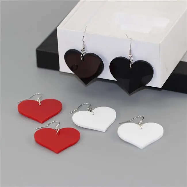3Color Korean Style Love Heart Pendant Long Tassel Earrings Gothic Black Heart Drop Earrings For Women Girls Best Gift Wholesale
3Color Korean Style Love Heart Pendant Long Tassel Earrings Gothic Black Heart Drop Earrings For Women Girls Best Gift Wholesale