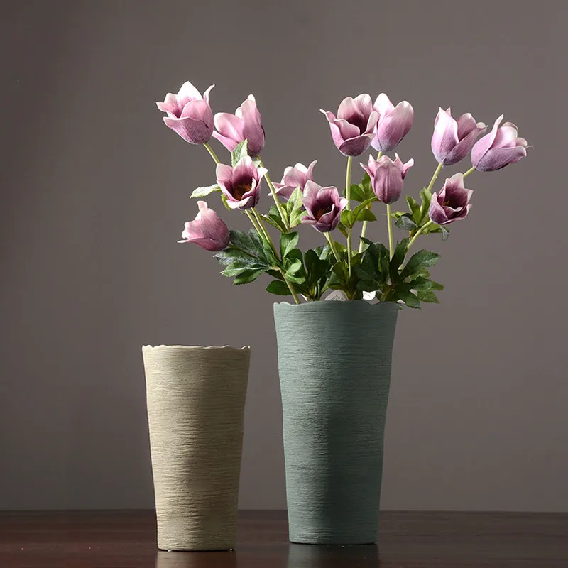 Simple Ceramic Flower Vase European Creative Living Room Drying Device Nordic Home Decoration
Simple Ceramic Flower Vase European Creative Living Room Drying Device Nordic Home Decoration