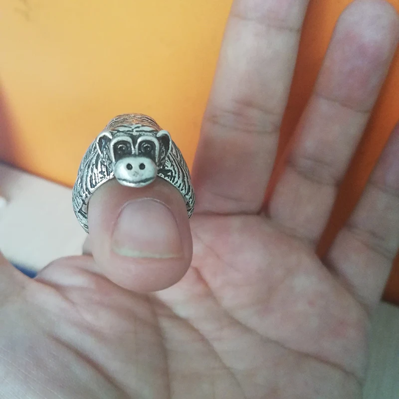 Wholesale Fashion Vintage Chimpanzee Rings High Quality Brand Designer Sculpted Resting Black Men Monkey Chimp Rings Women
Wholesale Fashion Vintage Chimpanzee Rings High Quality Brand Designer Sculpted Resting Black Men Monkey Chimp Rings Women