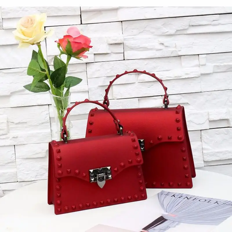 New Luxury Handbags Women Designer Rivet Shoulder Bag Famous Brand Tote Messenger Bags PVC Jelly Bag Femme Candy Bags Main A Sac
New Luxury Handbags Women Designer Rivet Shoulder Bag Famous Brand Tote Messenger Bags PVC Jelly Bag Femme Candy Bags Main A Sac