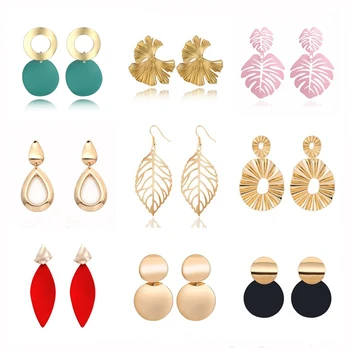 Handmade Fashion Simple Circle Round Drop Earrings Geometric Metal Statement Earrings Popular Girls Gift Valentine's Day gift
Handmade Fashion Simple Circle Round Drop Earrings Geometric Metal Statement Earrings Popular Girls Gift Valentine's Day gift
