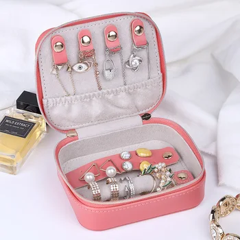 Casegrace New 3 Colors Portable Travel Small Jewelry Box Storage Organizer Box Velvet Leather Jewelry Box With Zipper for Women
Casegrace New 3 Colors Portable Travel Small Jewelry Box Storage Organizer Box Velvet Leather Jewelry Box With Zipper for Women