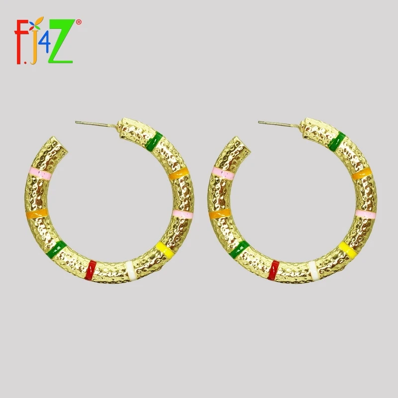 F.J4Z Brand Designer Women Hoop Earrings Fashion Alloy Colorful Oil Strips T-Show Earrings Accessories Brincos
F.J4Z Brand Designer Women Hoop Earrings Fashion Alloy Colorful Oil Strips T-Show Earrings Accessories Brincos