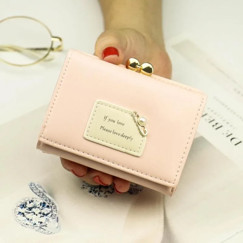 Women's new wallet female short design 2019 fashion high quality students small fresh mini wallet three folds purse wallet
Women's new wallet female short design 2019 fashion high quality students small fresh mini wallet three folds purse wallet