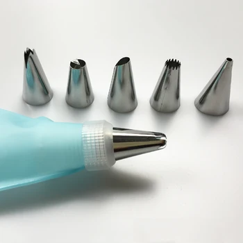 Kitchen Accessories Silicone Icing Piping Cream Rose Pastry Bag Stainless Steel Nozzle DIY c ake Decorating Tips 8Pcs / set
Kitchen Accessories Silicone Icing Piping Cream Rose Pastry Bag Stainless Steel Nozzle DIY c ake Decorating Tips 8Pcs / set