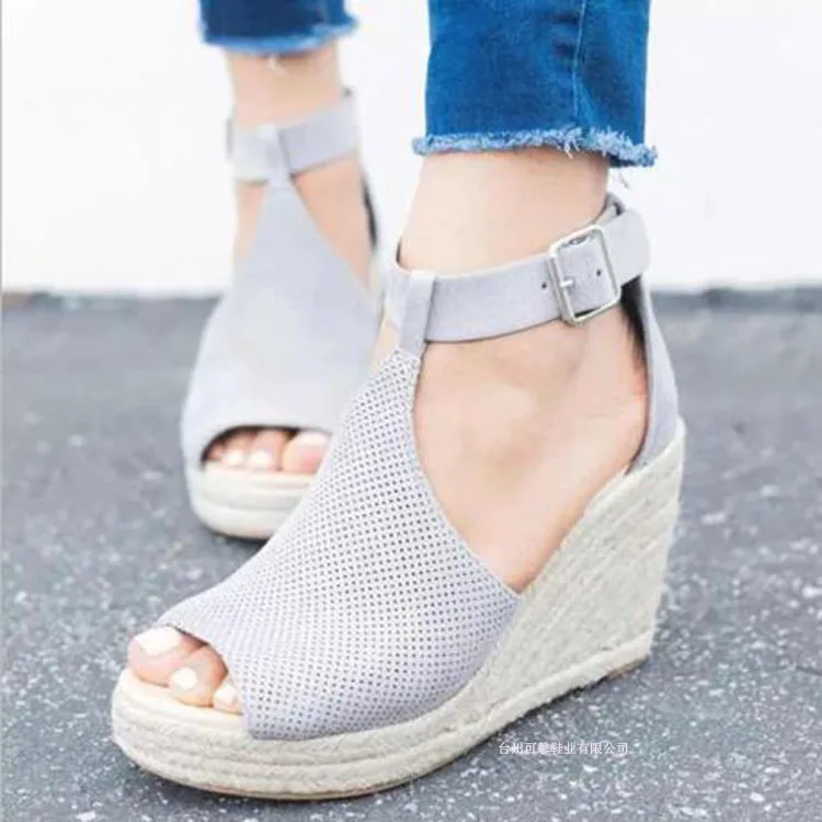 Plus Size Peep Toe Platform Wedges Women Sandals Rome Summer Ladies Sandals Gladiator High Heels Beach Women Shoes 35-43
Plus Size Peep Toe Platform Wedges Women Sandals Rome Summer Ladies Sandals Gladiator High Heels Beach Women Shoes 35-43