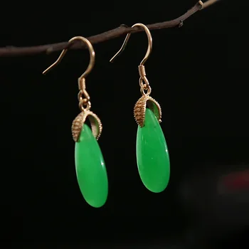 needle dongling, natural fashion simple grass green earrings ears hang wholesale court wind restoring ancient ways
needle dongling, natural fashion simple grass green earrings ears hang wholesale court wind restoring ancient ways