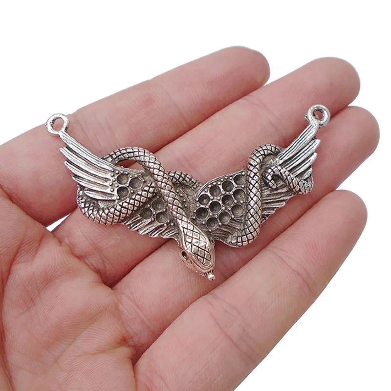 3 x Antique Silver Metal Large Angel Wings With Snake Charms Connector Pendants for Necklace Jewlery Making Findings 60x21mm
3 x Antique Silver Metal Large Angel Wings With Snake Charms Connector Pendants for Necklace Jewlery Making Findings 60x21mm