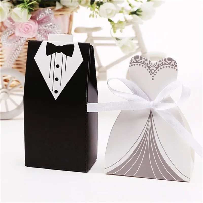 100Pcs Bridal Gift Cases Groom Tuxedo Dress Gown Ribbon Wedding Favors Candy Box Sugar Case Wedding Decoration mariage casamento
100Pcs Bridal Gift Cases Groom Tuxedo Dress Gown Ribbon Wedding Favors Candy Box Sugar Case Wedding Decoration mariage casamento