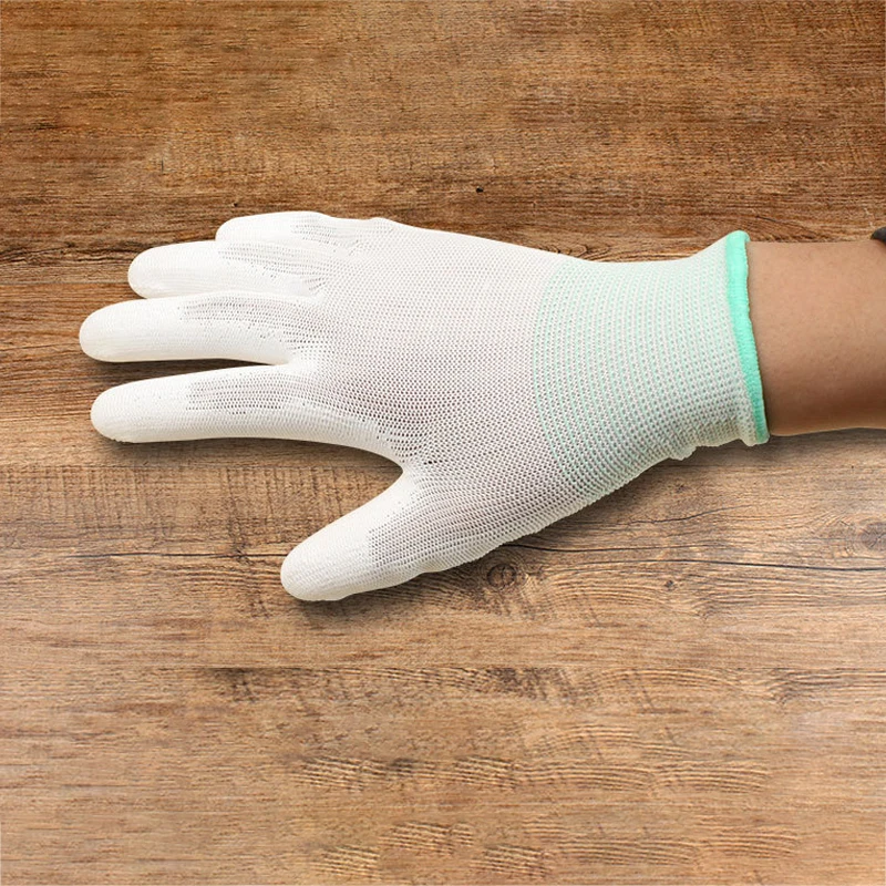 Wear-resistant Anti-static Antistatic Gloves Anti Static Esd Electronic Working Gloves Pu Coated Palm Coated Finger Pc Antiskid
Wear-resistant Anti-static Antistatic Gloves Anti Static Esd Electronic Working Gloves Pu Coated Palm Coated Finger Pc Antiskid
