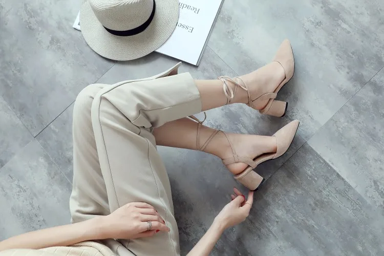 BigSize 9 10 11 12 high heels sandals women shoes woman summer ladies Sharp-nosed shallow cross-strap sandals with thick heels
BigSize 9 10 11 12 high heels sandals women shoes woman summer ladies Sharp-nosed shallow cross-strap sandals with thick heels