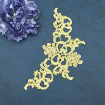 Gold silk Baroque retro lace applique water soluble embroidery and flower patch DIY garment accessories
Gold silk Baroque retro lace applique water soluble embroidery and flower patch DIY garment accessories