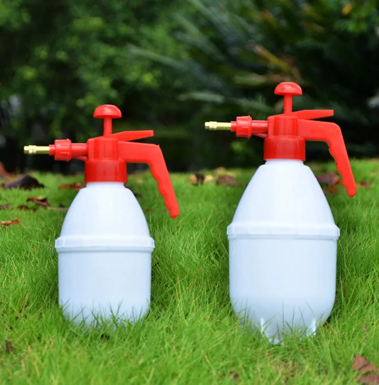 Hand Pump Garden Sprayer - Handheld Pressure Sprayers Sprays Water, Chemicals, Pesticides, Neem Oil and Weeds - 0.8L and 1.5L
Hand Pump Garden Sprayer - Handheld Pressure Sprayers Sprays Water, Chemicals, Pesticides, Neem Oil and Weeds - 0.8L and 1.5L