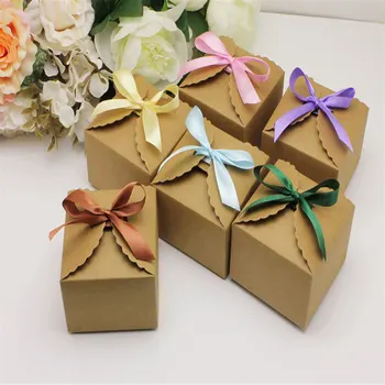 30pcs/lot Paperboard Ribbon Wedding Favors and Gifts Wedding Candy Box for Guests Kraft Paper Gift Bag Event Party Supplies
30pcs/lot Paperboard Ribbon Wedding Favors and Gifts Wedding Candy Box for Guests Kraft Paper Gift Bag Event Party Supplies
