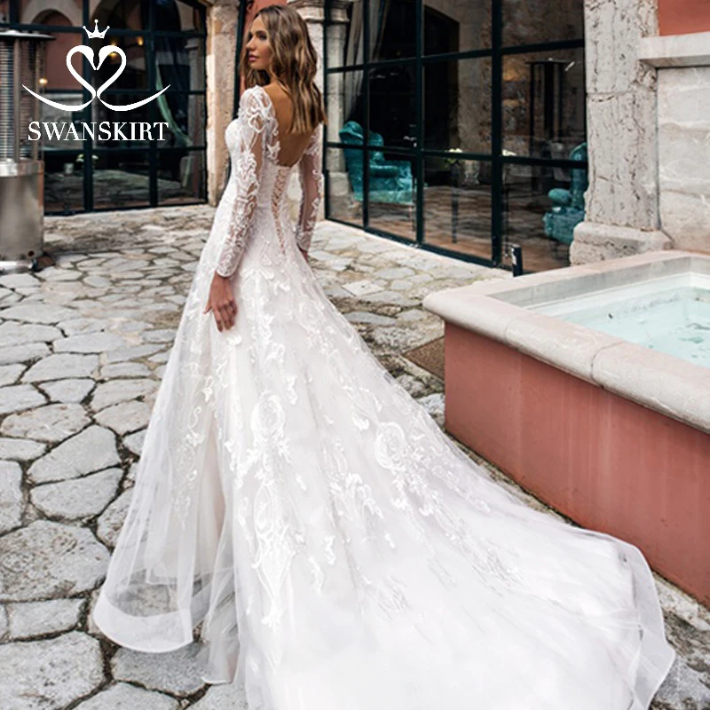 Swanskirt Vintage Sweetheart Lace Up Wedding Dress 2019 Fashion Appliques Long Sleeve Princess Bride Gown Vestido de Noiva K174
Swanskirt Vintage Sweetheart Lace Up Wedding Dress 2019 Fashion Appliques Long Sleeve Princess Bride Gown Vestido de Noiva K174