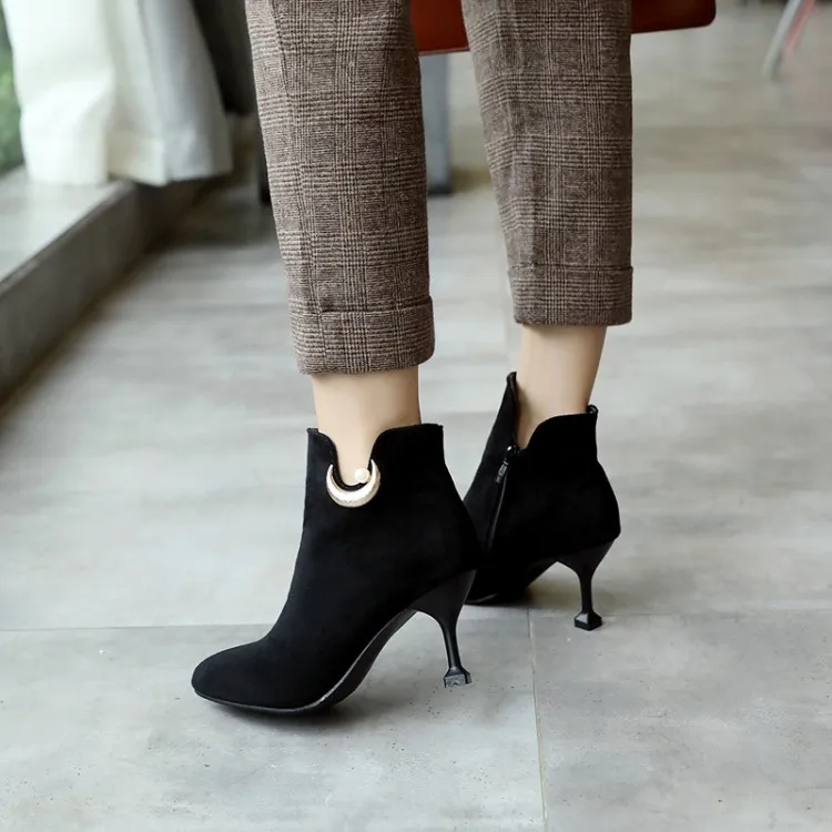 Big Size 9 10 11-15 boots women shoes ankle boots for women ladies boots shoes woman winter Metal trim side zipper square head
Big Size 9 10 11-15 boots women shoes ankle boots for women ladies boots shoes woman winter Metal trim side zipper square head