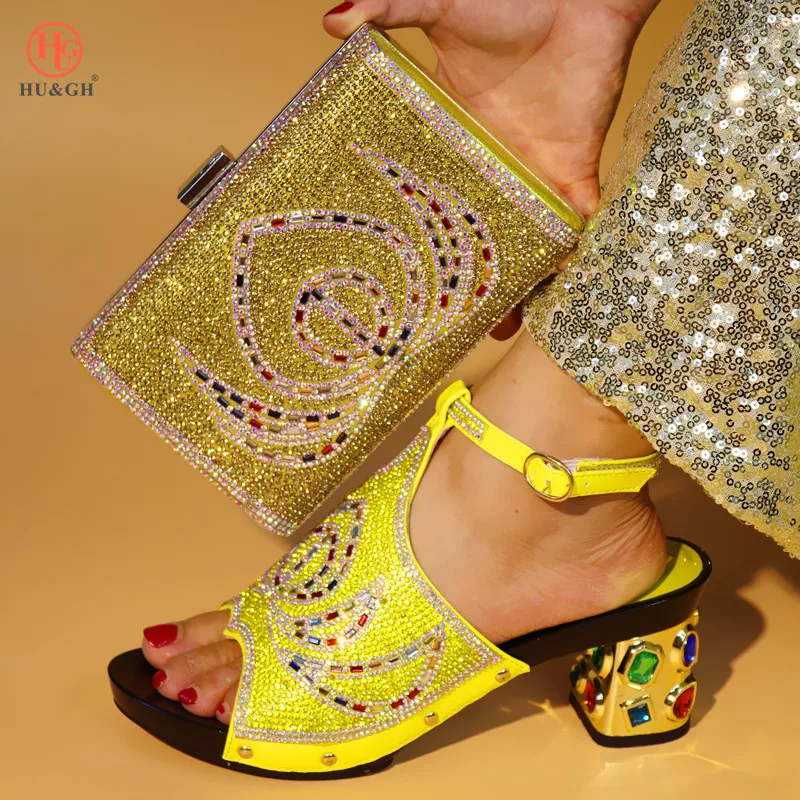 Yellow Color Italian Shoes with Matching Bags 2018 African Shoe and Bag Set Italian Design African Shoes and Bag Set For Wedding
Yellow Color Italian Shoes with Matching Bags 2018 African Shoe and Bag Set Italian Design African Shoes and Bag Set For Wedding