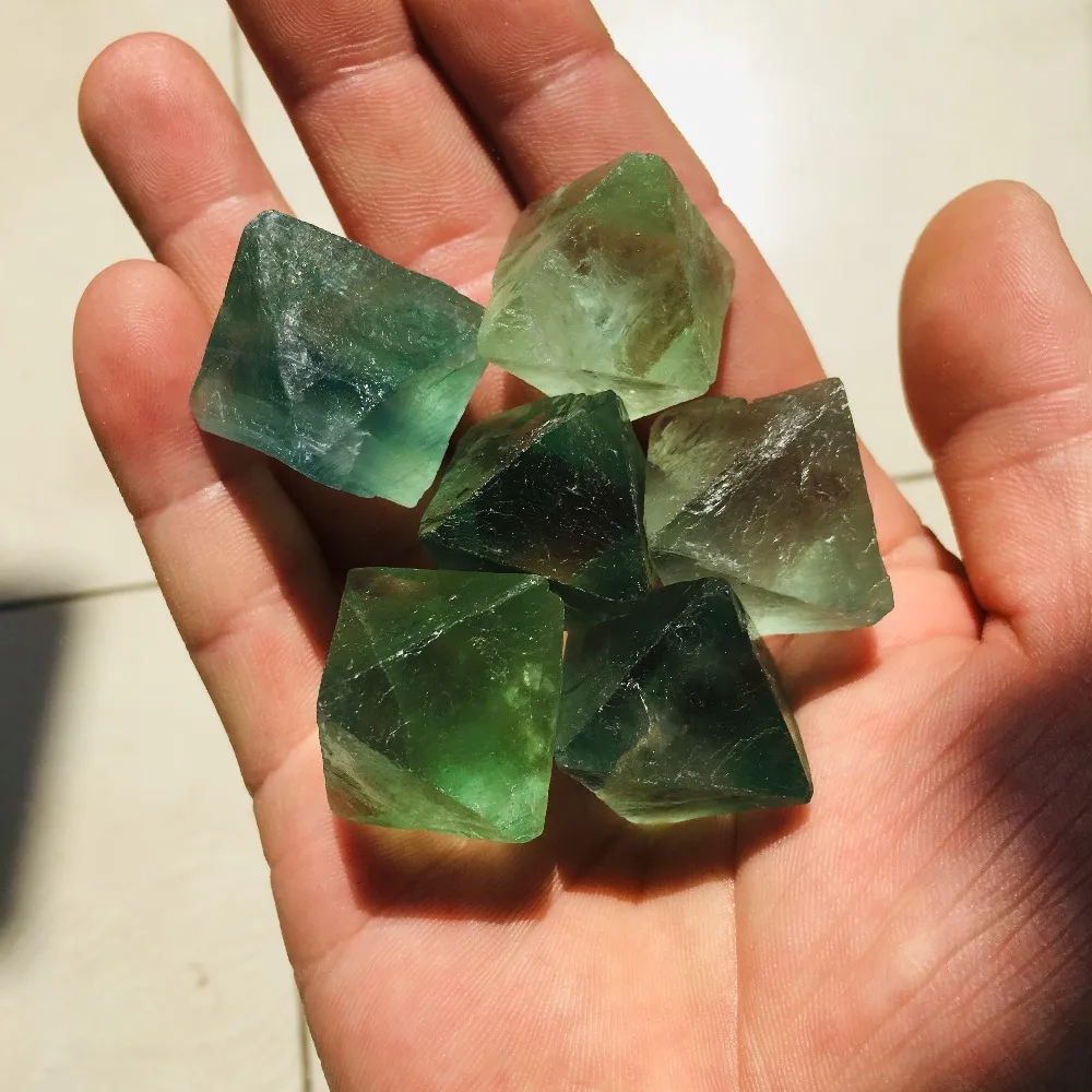 36mm natural fluorite octahedron specimen healing crystal natural stone gemstone octahedron specimen mixed
36mm natural fluorite octahedron specimen healing crystal natural stone gemstone octahedron specimen mixed