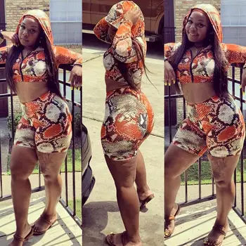 2019 Summer Fashion Sexy Serpentine Front Zipper Full Sleeve Hooded Crop Tops With Shorts Women Two Piece Suits
2019 Summer Fashion Sexy Serpentine Front Zipper Full Sleeve Hooded Crop Tops With Shorts Women Two Piece Suits