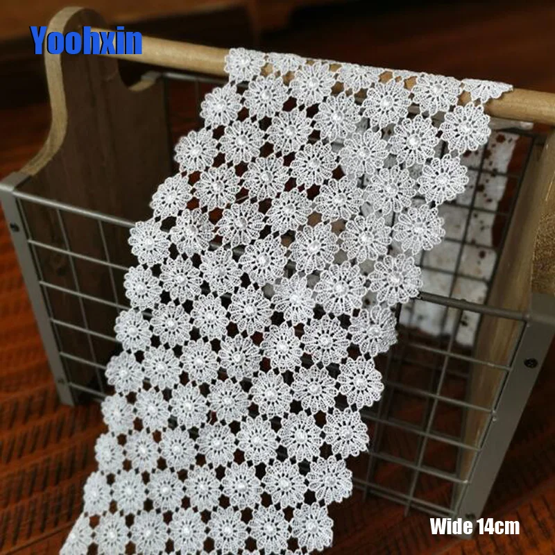 14cm Wide HOT Cotton White Embroidered flower lace fabric dubai sewing DIY trim wedding applique Ribbon collar guipure decor
14cm Wide HOT Cotton White Embroidered flower lace fabric dubai sewing DIY trim wedding applique Ribbon collar guipure decor