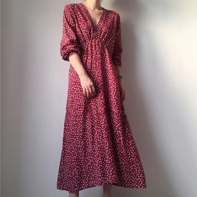 Dotted Print V-neck Vintage Women Dresses A-line Long Sleeve High Waist Ladies Long Dress 2019 Summer Elegant Casual Vestidos
Dotted Print V-neck Vintage Women Dresses A-line Long Sleeve High Waist Ladies Long Dress 2019 Summer Elegant Casual Vestidos