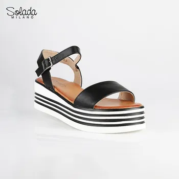 SOLADA platform sandals Black
SOLADA platform sandals Black