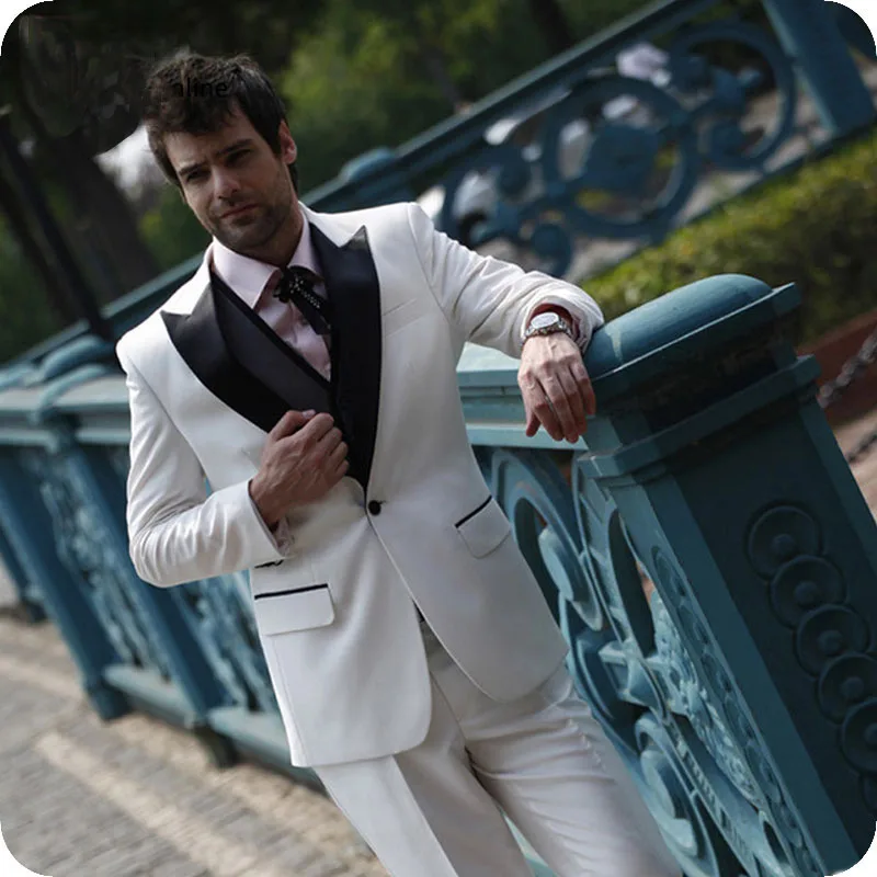 White Men's Wedding Suits Black Peaked Lapel One Button Custom Made Groom Tuxedos Slim Fit Terno Masculino 3Piece Costume Homme
White Men's Wedding Suits Black Peaked Lapel One Button Custom Made Groom Tuxedos Slim Fit Terno Masculino 3Piece Costume Homme