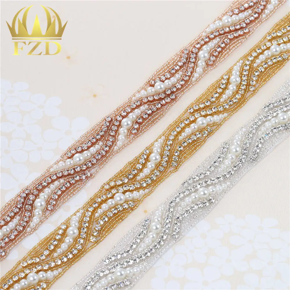 (1 Yard )Iron On Sewing hot fix Pearl Beaded Handmade clear Rhinestone Appliques for Strass Trim Sash Bridal Wedding Dresses
(1 Yard )Iron On Sewing hot fix Pearl Beaded Handmade clear Rhinestone Appliques for Strass Trim Sash Bridal Wedding Dresses
