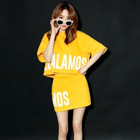 Woman Clothing Set 2016 Summer Korean Casual Letter Printed T Shirt Pencil Skirt Two Piece Set Black conjunto feminino S56
Woman Clothing Set 2016 Summer Korean Casual Letter Printed T Shirt Pencil Skirt Two Piece Set Black conjunto feminino S56