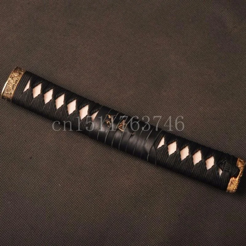 Высококачественная ручка для каттлехидов Tsuka Black Silk Ito натуральная белая Rayskin и