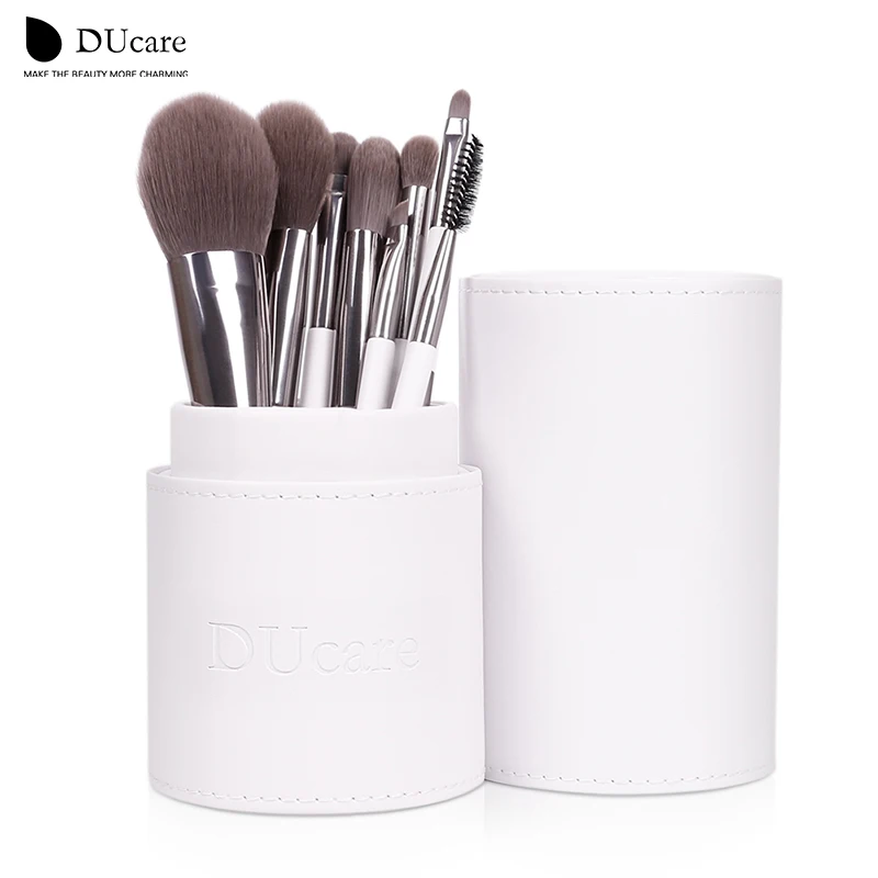 DUcare Makeup Brushes set Foundation eyeliner Eyebrow Lip Brush Tools cosmetics Kits make up kwasten Brush Set with White Holder
DUcare Makeup Brushes set Foundation eyeliner Eyebrow Lip Brush Tools cosmetics Kits make up kwasten Brush Set with White Holder